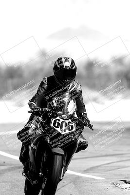 media/Mar-12-2022-SoCal Trackdays (Sat) [[152081554b]]/Track Exit (For Lunch)/